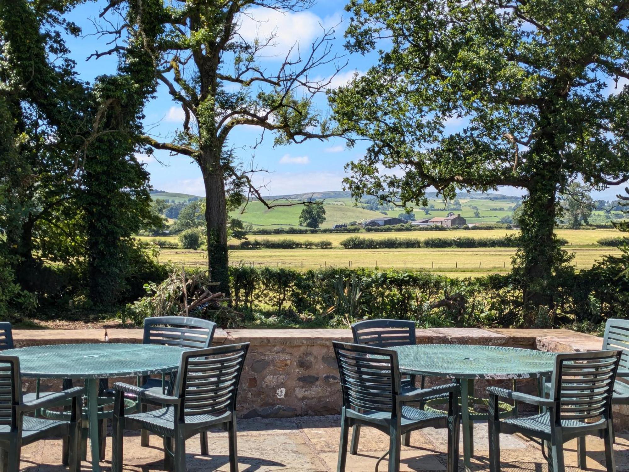 The Whoop Hotel Kirkby Lonsdale Buitenkant foto